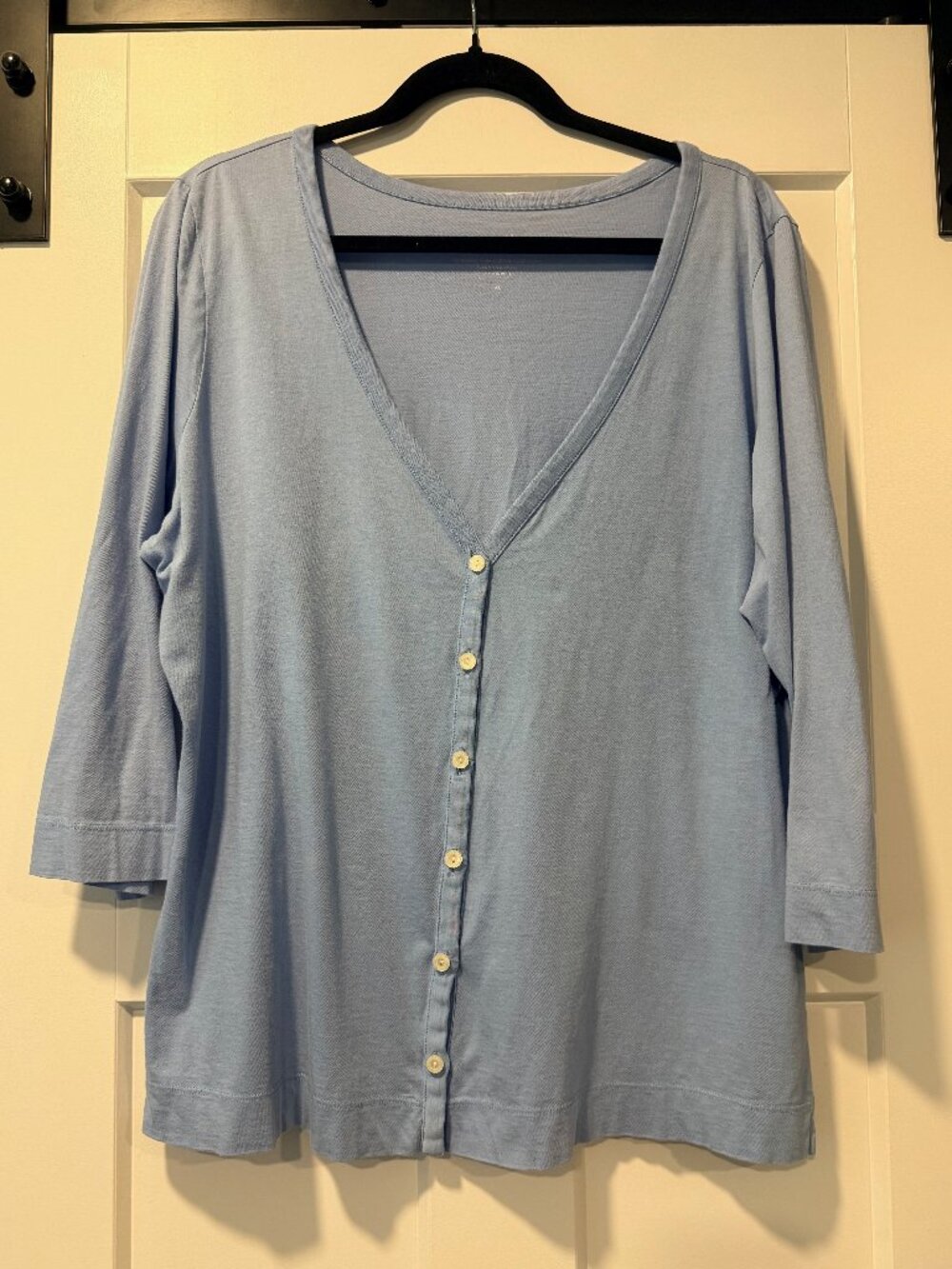 J. Jill Light Blue Knit Button-Front V-Neck Tee w/ 3/4-Length Sleeves Size XL